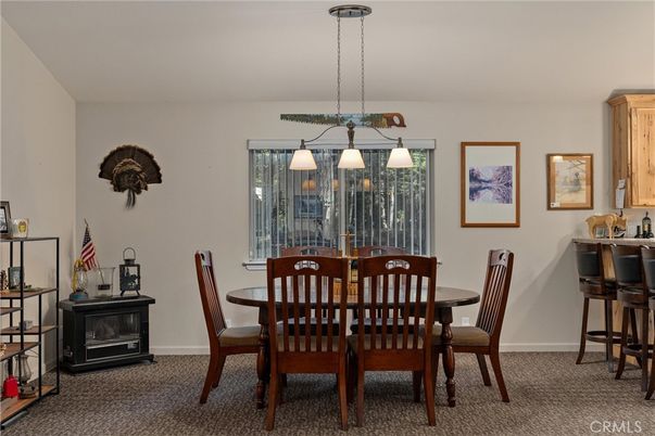 Chandelier, Dining room, Interior, Pendant Lights