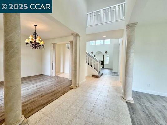 Chandelier, Interior, Recessed Lighting, Wood Texture Flooring