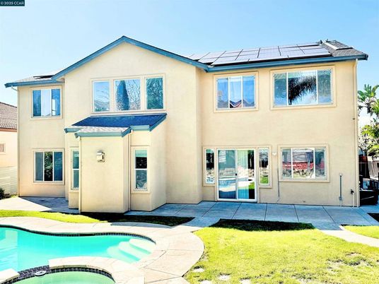 Exterior, Pool, Solar Panels
