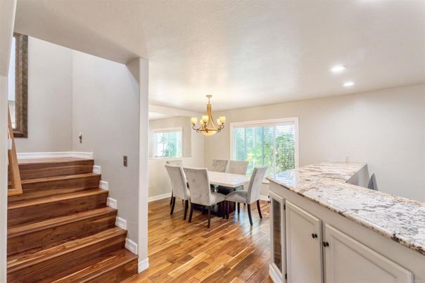Chandelier, Dining room, Interior, Recessed Lighting, Wood Texture Flooring
