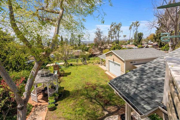 Backyard, Detached Garage, Exterior