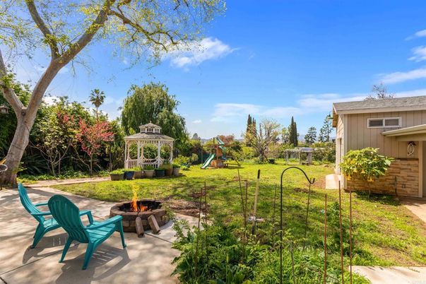 Backyard, Exterior, Playground