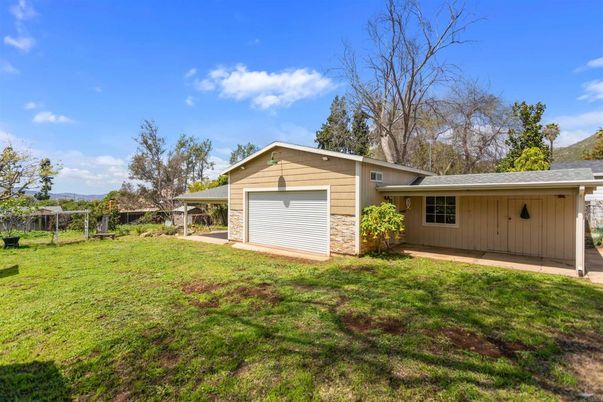 Backyard, Detached Garage, Exterior