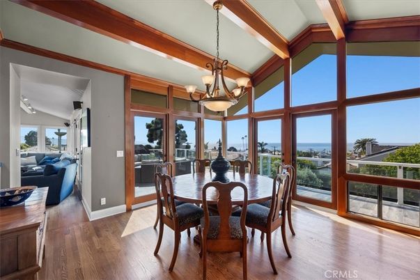 Chandelier, Dining room, Interior, Living room, Water, Wood Texture Flooring