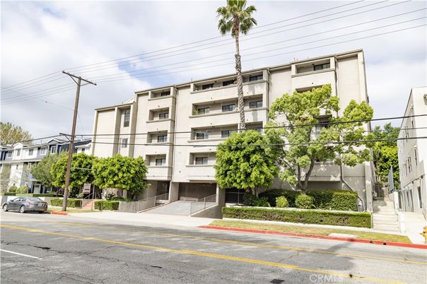 Exterior, Facade, Condo Building