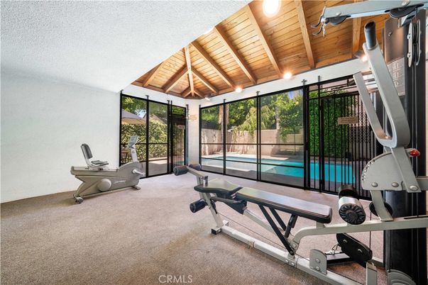 Fitness Equipment, Interior, Wooden Beams, Wooden Ceilings