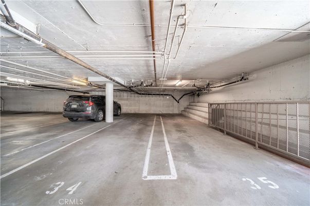 Garage, Interior