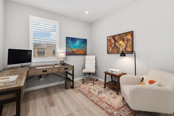 Home Office, Interior, Recessed Lighting, Wood Texture Flooring
