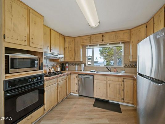 Interior, Kitchen, Stainless Steel Appliances, Wood Texture Flooring