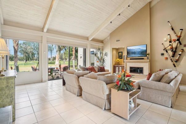 Fireplace, Interior, Living room