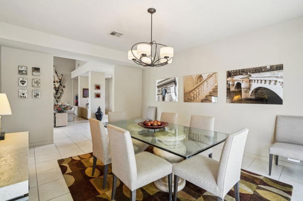Chandelier, Dining room, Interior