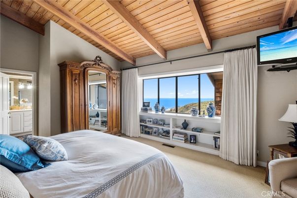Bedroom, Interior, Water, Wooden Beams, Wooden Ceilings