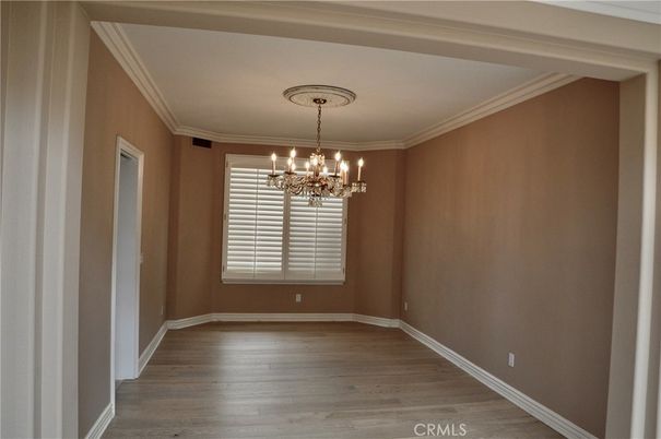 Chandelier, Empty room, Interior, Wood Texture Flooring