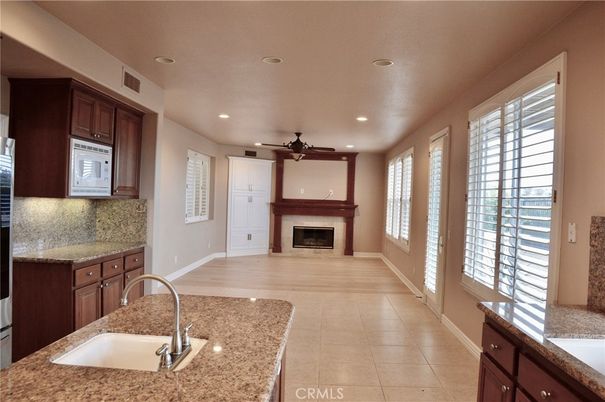 Fireplace, Interior, Recessed Lighting