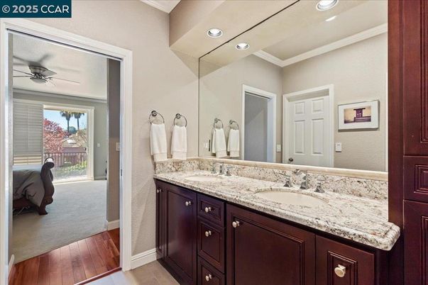 Bathroom, Interior, Recessed Lighting, Wood Texture Flooring