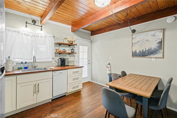 Dining room, Interior, Kitchen, Wooden Beams, Wooden Ceilings, Wood Texture Flooring