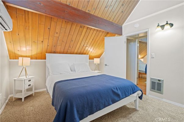 Bedroom, Interior, Wooden Beams, Wooden Ceilings
