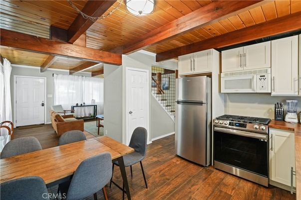 Dining room, Interior, Kitchen, Stainless Steel Appliances, Wooden Beams, Wooden Ceilings, Wood Texture Flooring