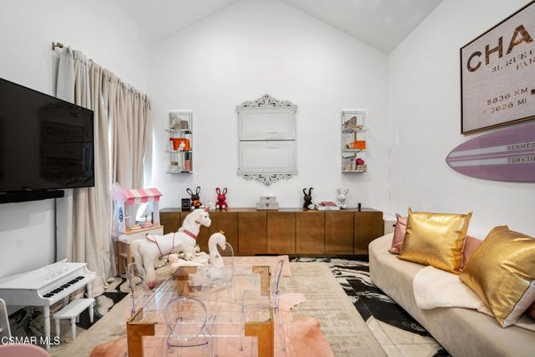 Interior, Living room