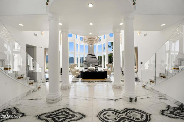 Chandelier, Interior, Living room, Marble, Recessed Lighting