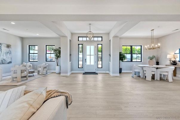 Dining room, Interior, Pendant Lights, Recessed Lighting, Wood Texture Flooring