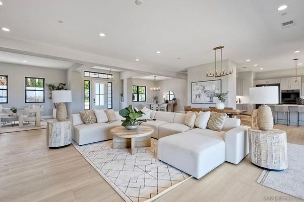 Chandelier, Dining room, Interior, Kitchen, Living room, Pendant Lights, Recessed Lighting, Stainless Steel Appliances, Wood Texture Flooring