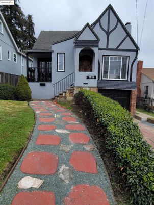 Backyard, Exterior, Facade, Tudor Revival