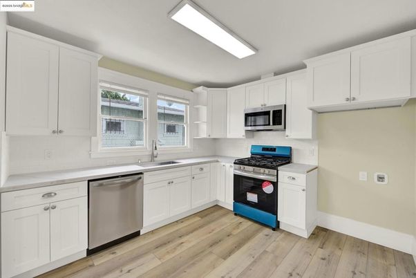 Interior, Kitchen, Stainless Steel Appliances, Wood Texture Flooring