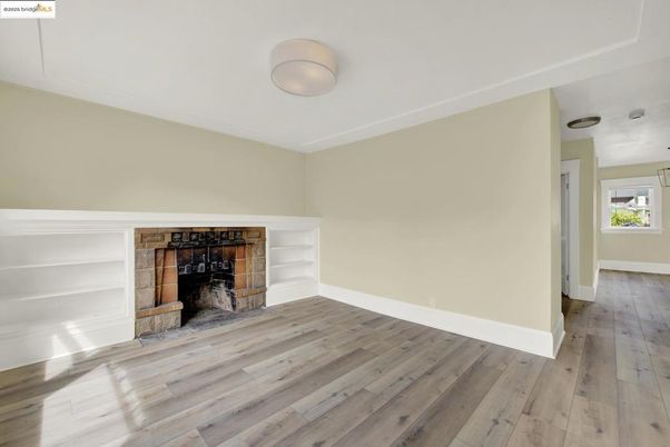 Empty room, Fireplace, Interior, Wood Texture Flooring