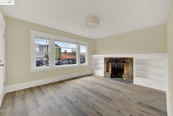 Empty room, Fireplace, Interior, Wood Texture Flooring