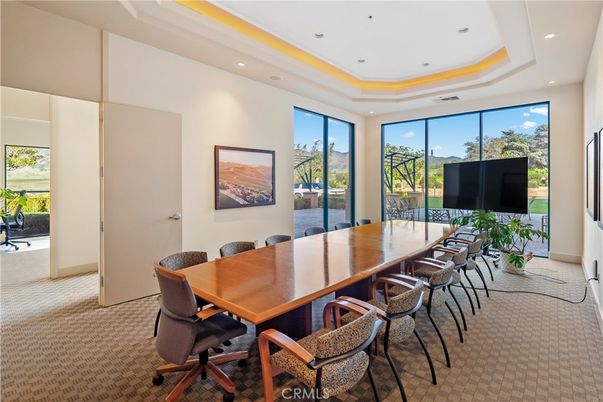 Dining room, Interior, Recessed Lighting