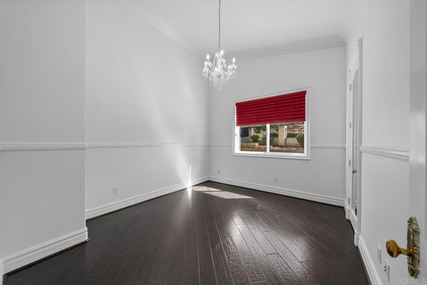 Chandelier, Empty room, Interior, Pendant Lights, Wood Texture Flooring