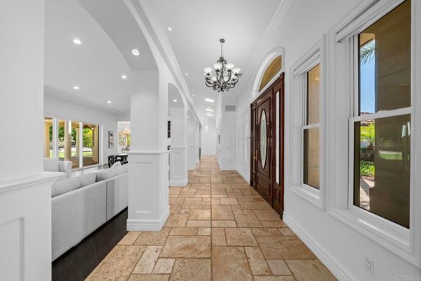 Chandelier, Interior, Recessed Lighting