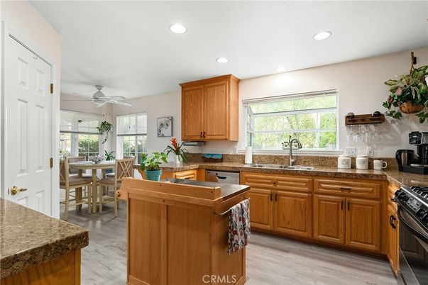 Dining room, Interior, Kitchen, Recessed Lighting, Wood Texture Flooring