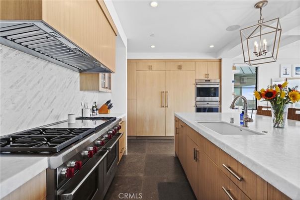 Interior, Kitchen, Pendant Lights, Recessed Lighting, Stainless Steel Appliances
