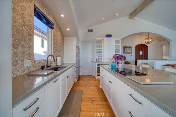 Interior, Kitchen, Pendant Lights, Recessed Lighting, Wooden Beams, Wood Texture Flooring