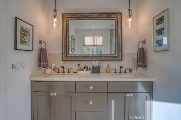 Bathroom, Interior, Pendant Lights, Recessed Lighting
