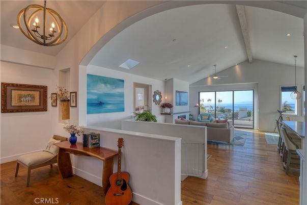 Chandelier, Interior, Living room, Pendant Lights, Recessed Lighting, Water, Wood Texture Flooring