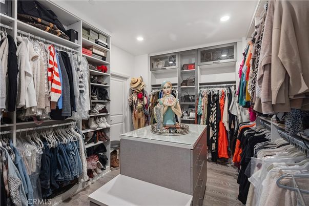 Interior, Recessed Lighting, Walk-in Closets, Wood Texture Flooring