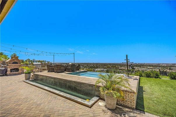 Exterior, Fireplace, Pool