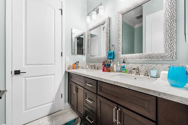 Bathroom, Dual Sink Vanities, Interior, Wood Texture Flooring