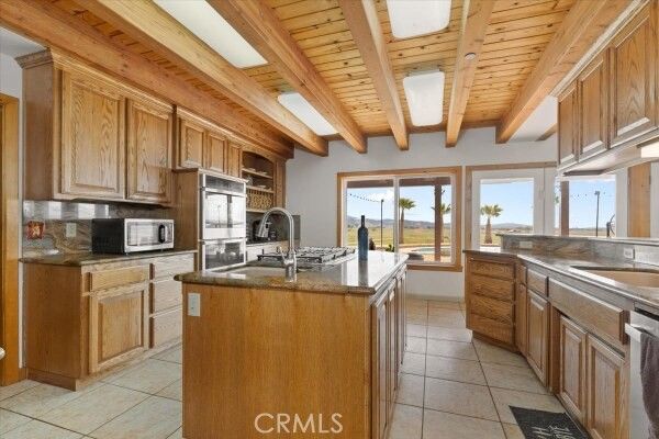 Interior, Kitchen, Stainless Steel Appliances, Wooden Beams, Wooden Ceilings