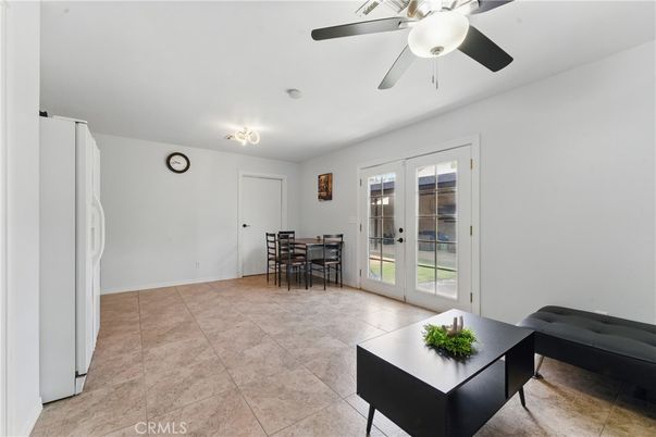 Dining room, Interior
