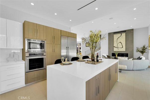 Fireplace, Interior, Kitchen, Living room, Recessed Lighting, Stainless Steel Appliances
