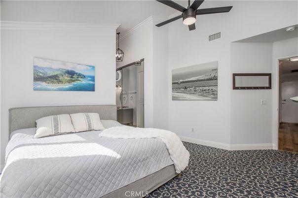 Bedroom, Interior, Pendant Lights, Wood Texture Flooring