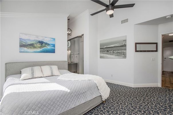 Bedroom, Interior, Pendant Lights, Wood Texture Flooring