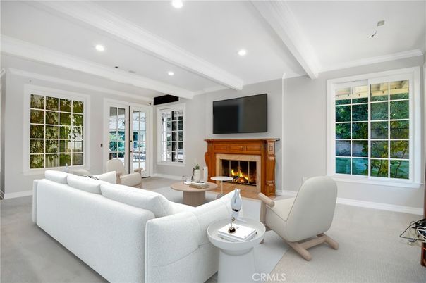 Fireplace, Interior, Living room, Recessed Lighting