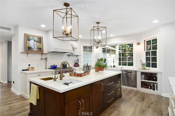 Interior, Kitchen, Pendant Lights, Recessed Lighting, Wood Texture Flooring