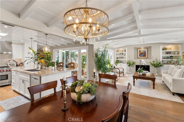 Chandelier, Dining room, Interior, Kitchen, Living room, Stainless Steel Appliances, Wood Texture Flooring