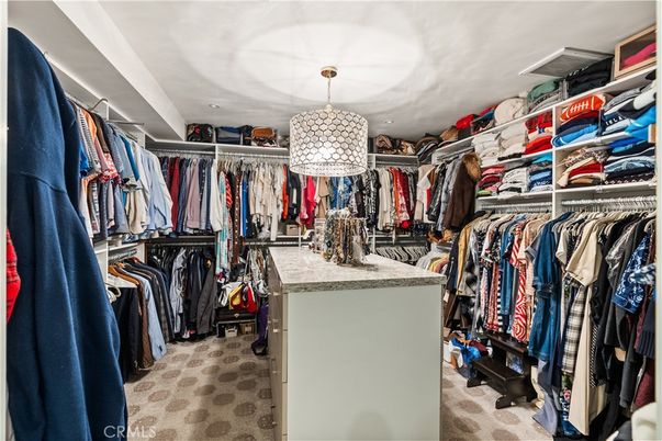 Interior, Pendant Lights, Walk-in Closets